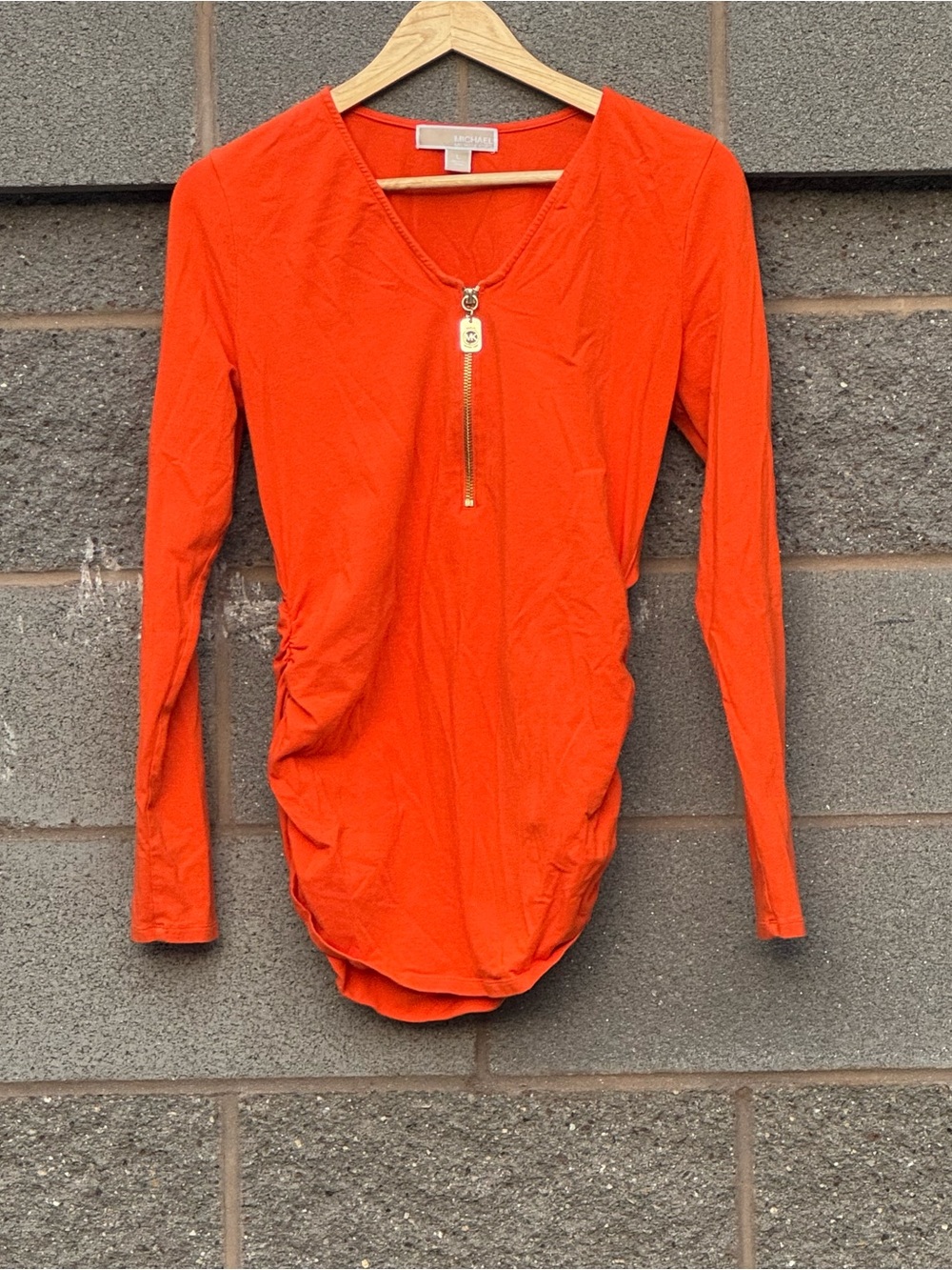 Women’s Michael Kors Orange Ruched Zip Neck Knit Top Large